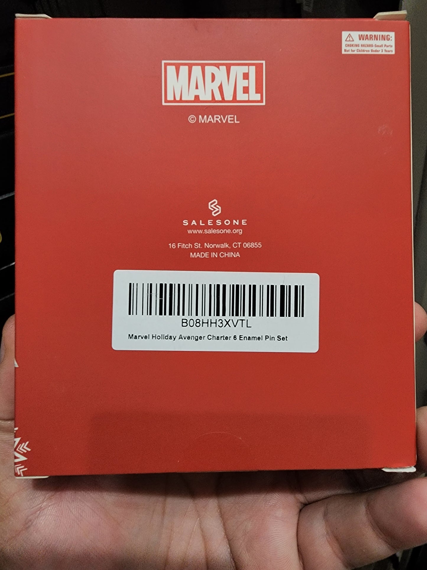 Marvel Christmas 6 Pin Set Hulk, Spiderman, Captain America, Black Panther, Groot, Captain Marvel